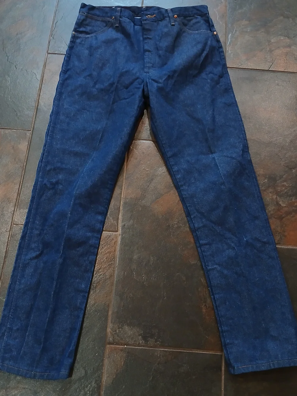 Wrangler straight leg